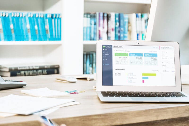 sussex accountants cloud accounting laptop on desk